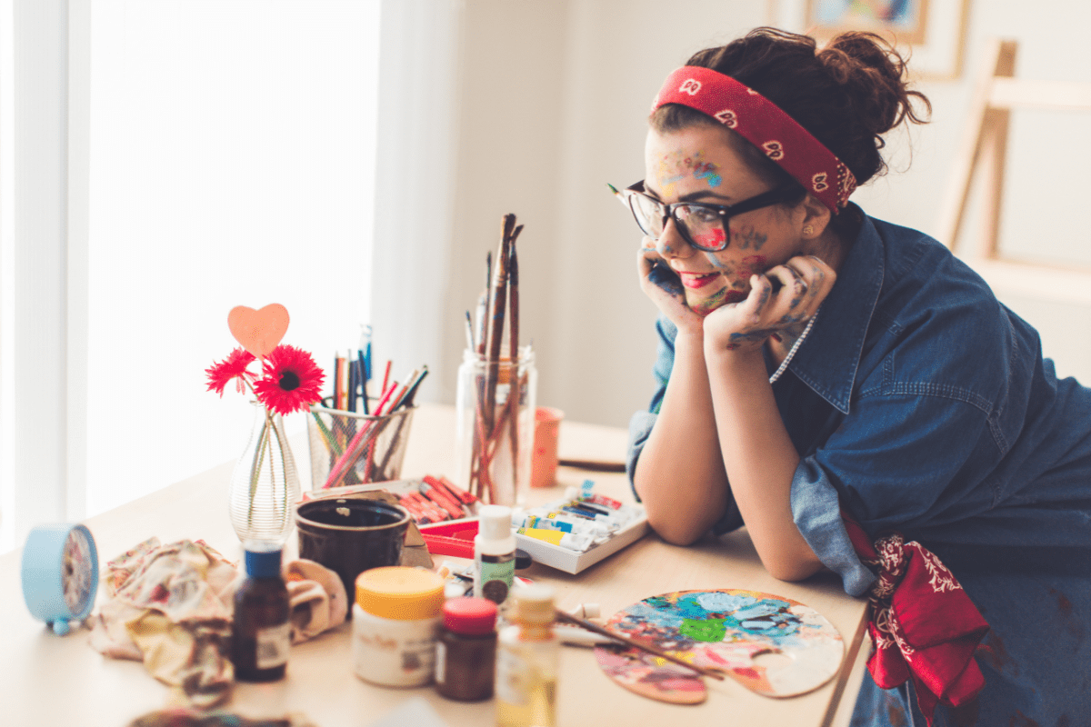 Advice for Artists Trying to Sell their Paintings The Mosart Academy