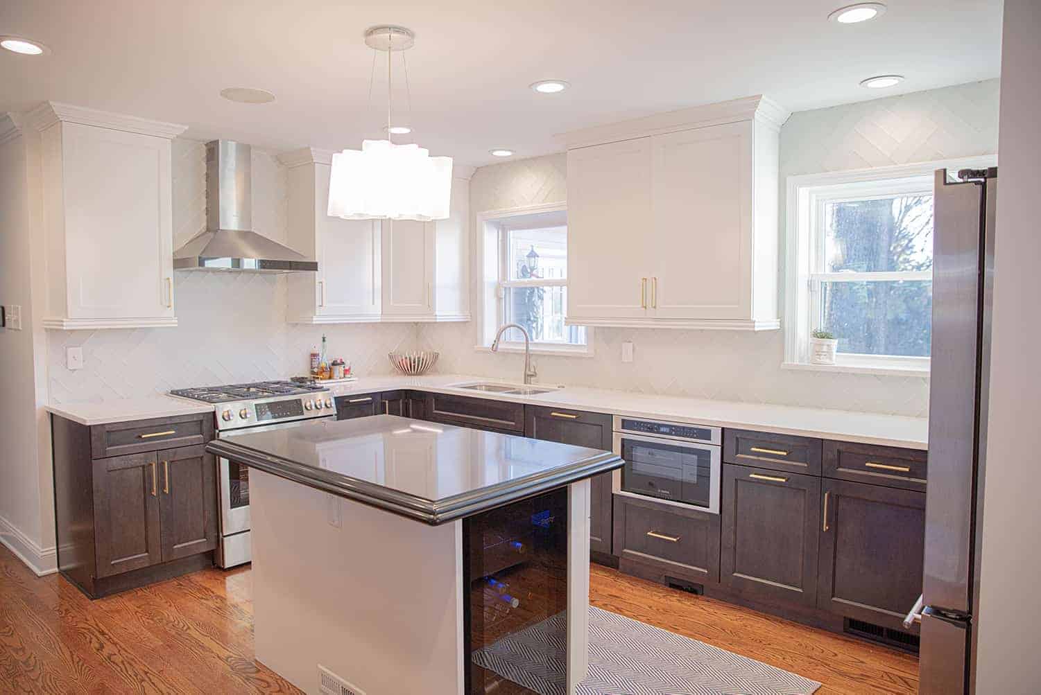 Open View Mosby Building Arts Right Bath Exteriors by Mosby