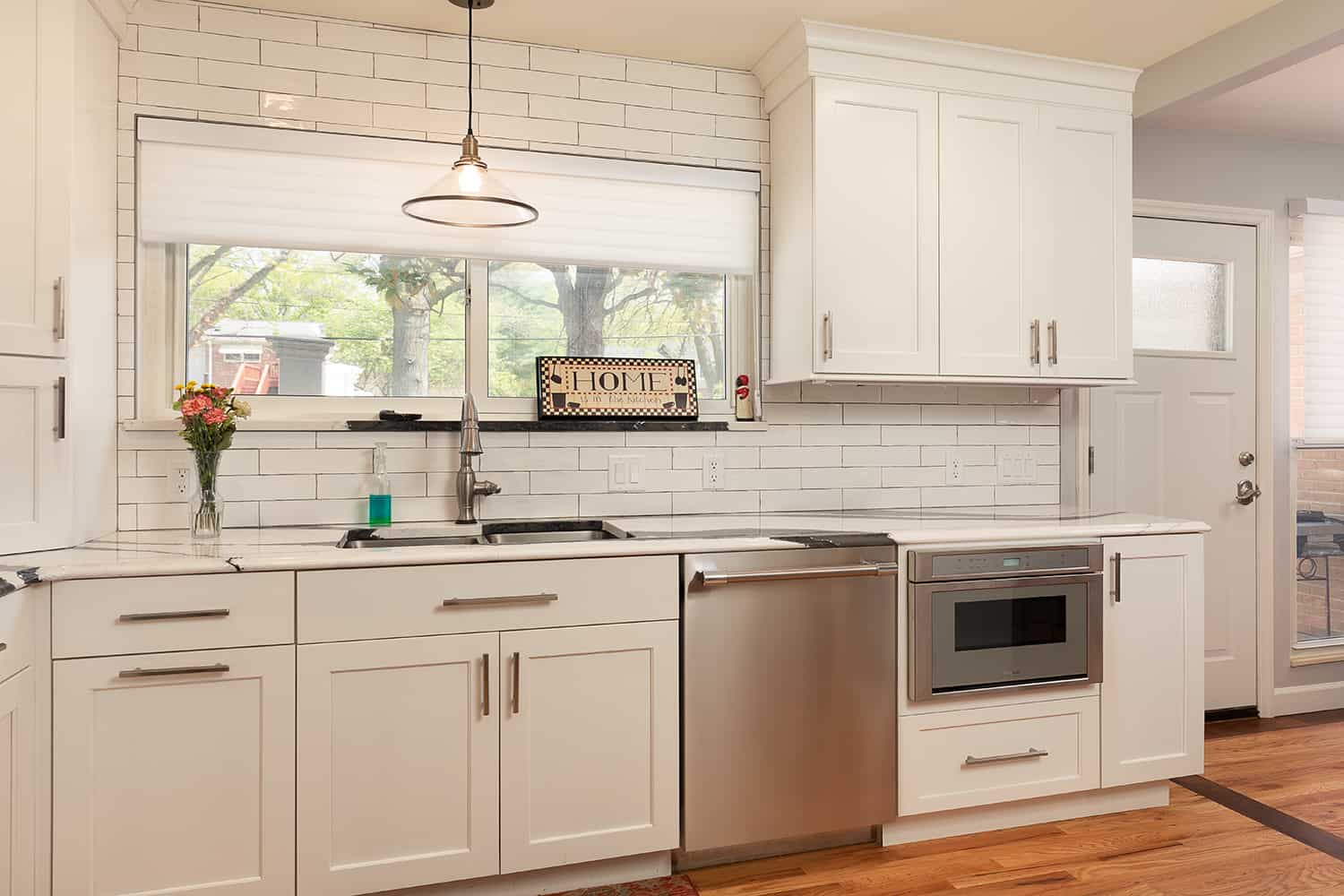 Top 5 Small Kitchen Update Trends Mosby Building Arts Right Bath