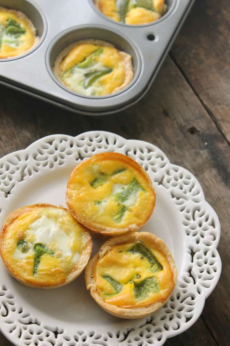 Ham, Cheese, and Bell Pepper Mini Quiche Moscato Mom