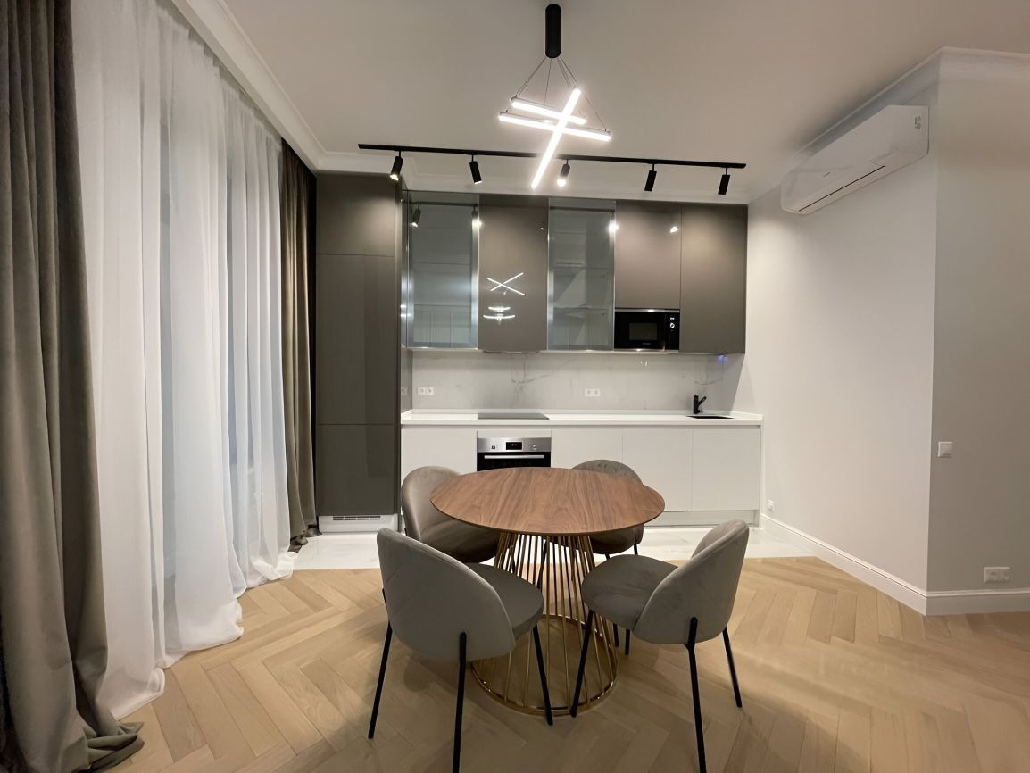 2room apartment 70 sqm near Dynamo subway station