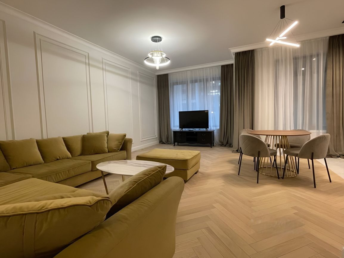 2room apartment 70 sqm near Dynamo subway station