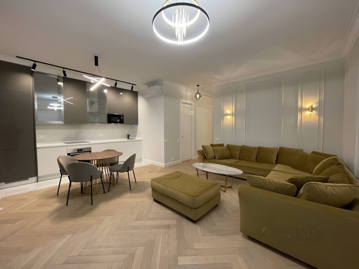 2room apartment 70 sqm near Dynamo subway station