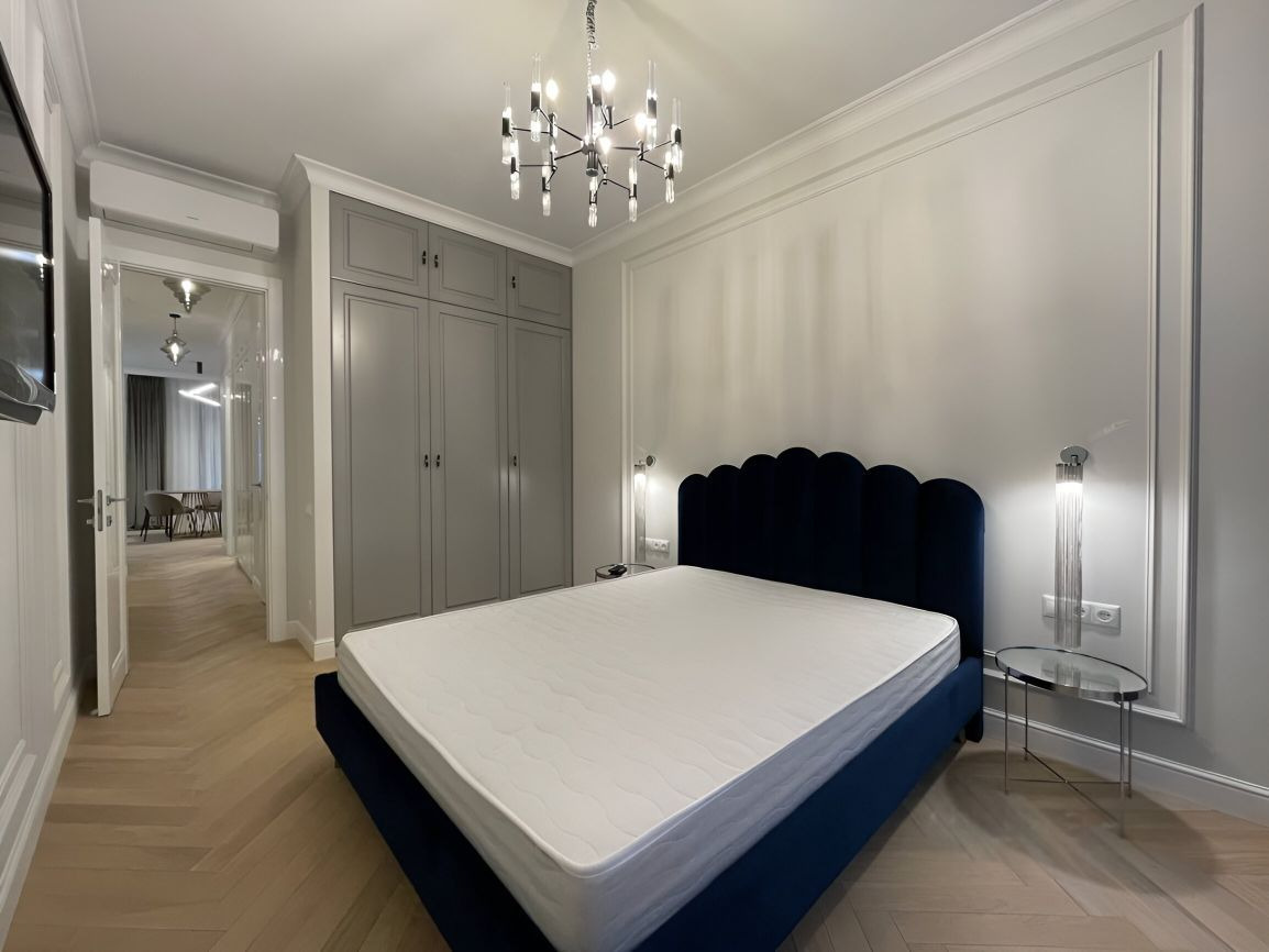 2room apartment 70 sqm near Dynamo subway station