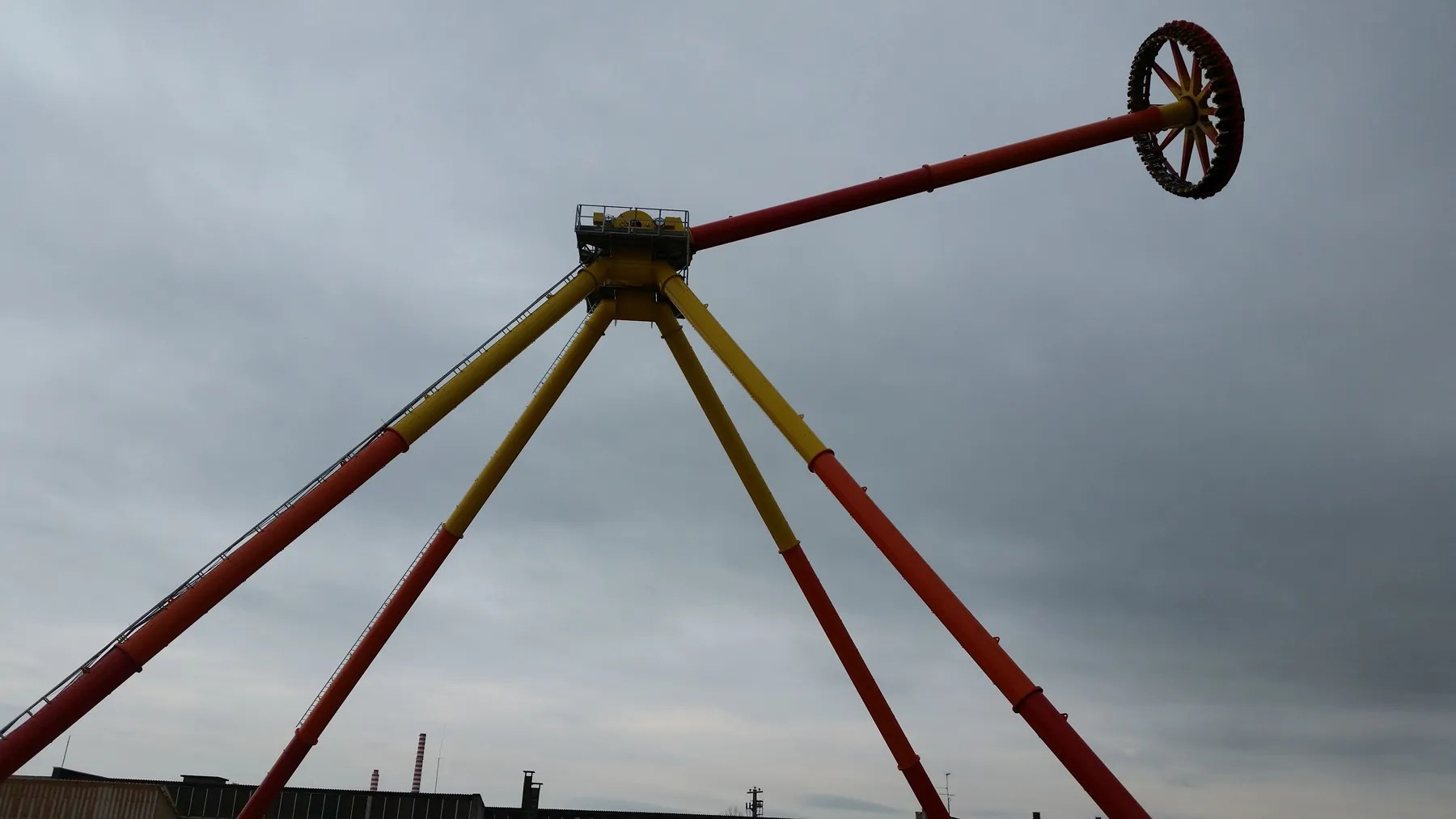 Moser’s Rides Side Winder 24/40 seats | Moser's Rides