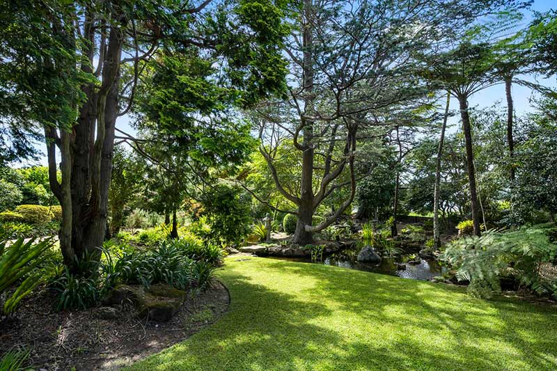 The history behind Mosman's Urunga the iconic harbourside home that just sold for 20 million