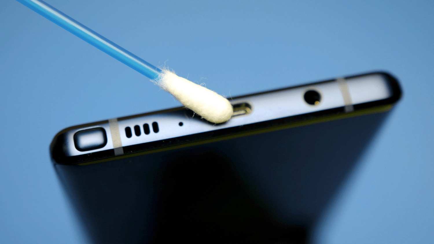 Smartphone Speaker Cleaning Tips By Phone Repair Experts