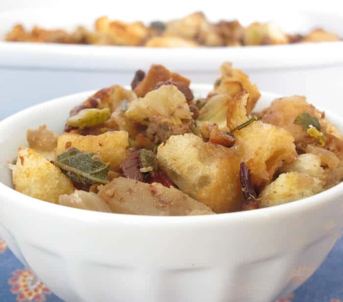 The Best Bread Cube Stuffing Mother Would Know