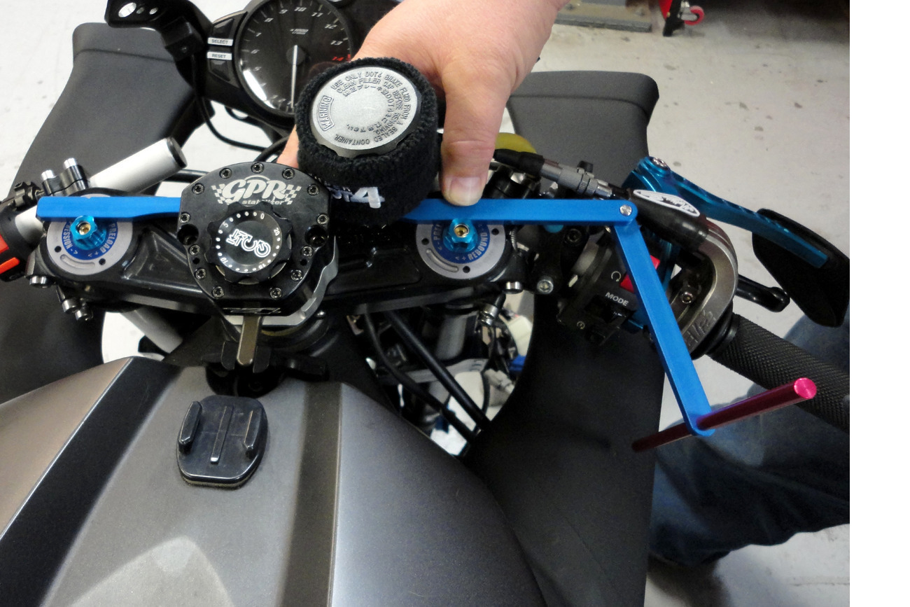 ClipOn Handlebar Alignment Tool Motion Pro