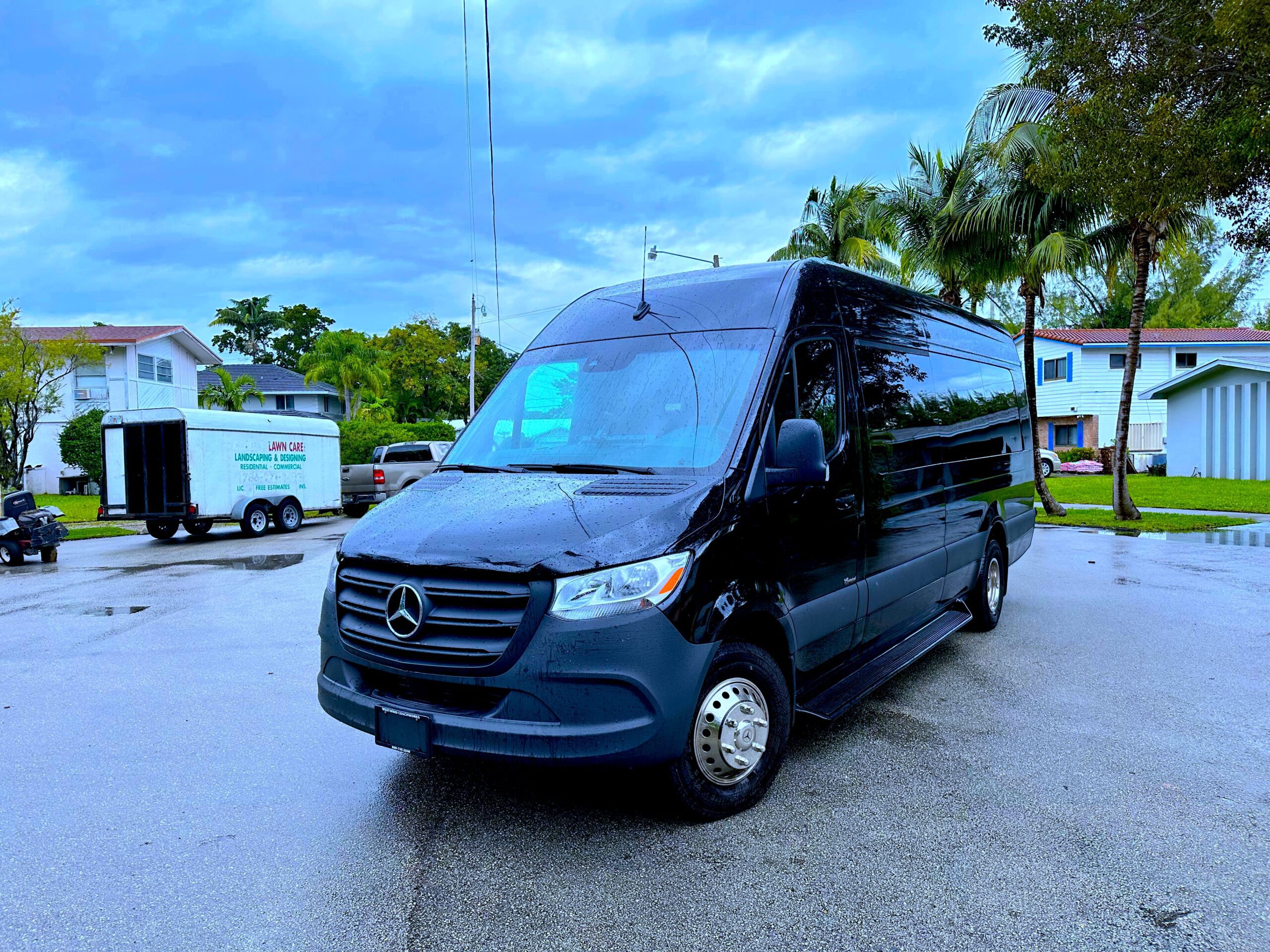 MIAMI MOTION SPRINTERS MIAMI LUXURY MOTION SPRINTERS