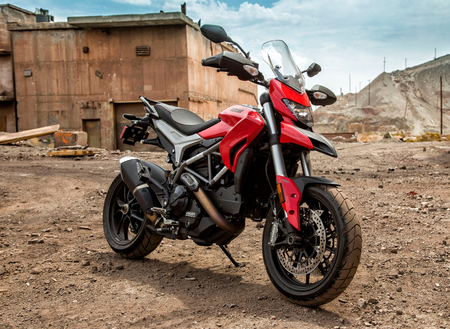 2014 Ducati Hyperstrada