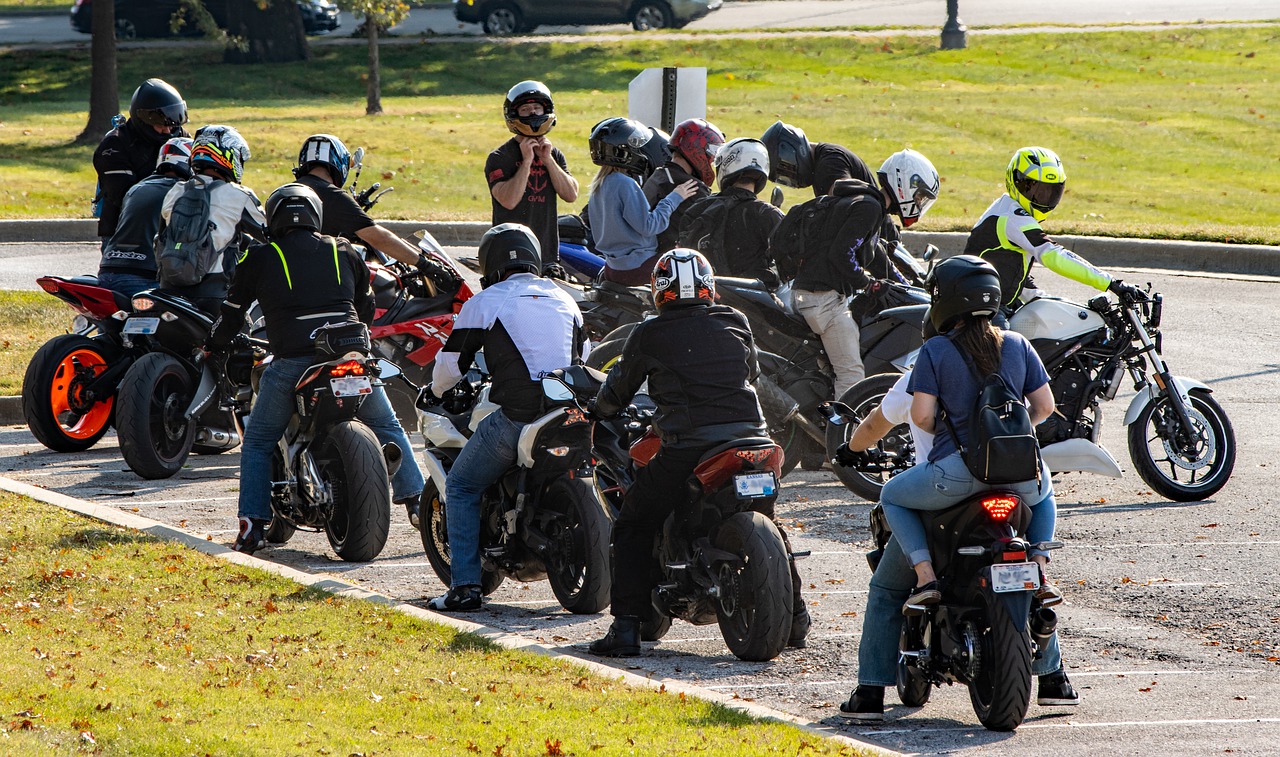 Group Rides Riding Within Your Limits And Finding Your Tribe Moto