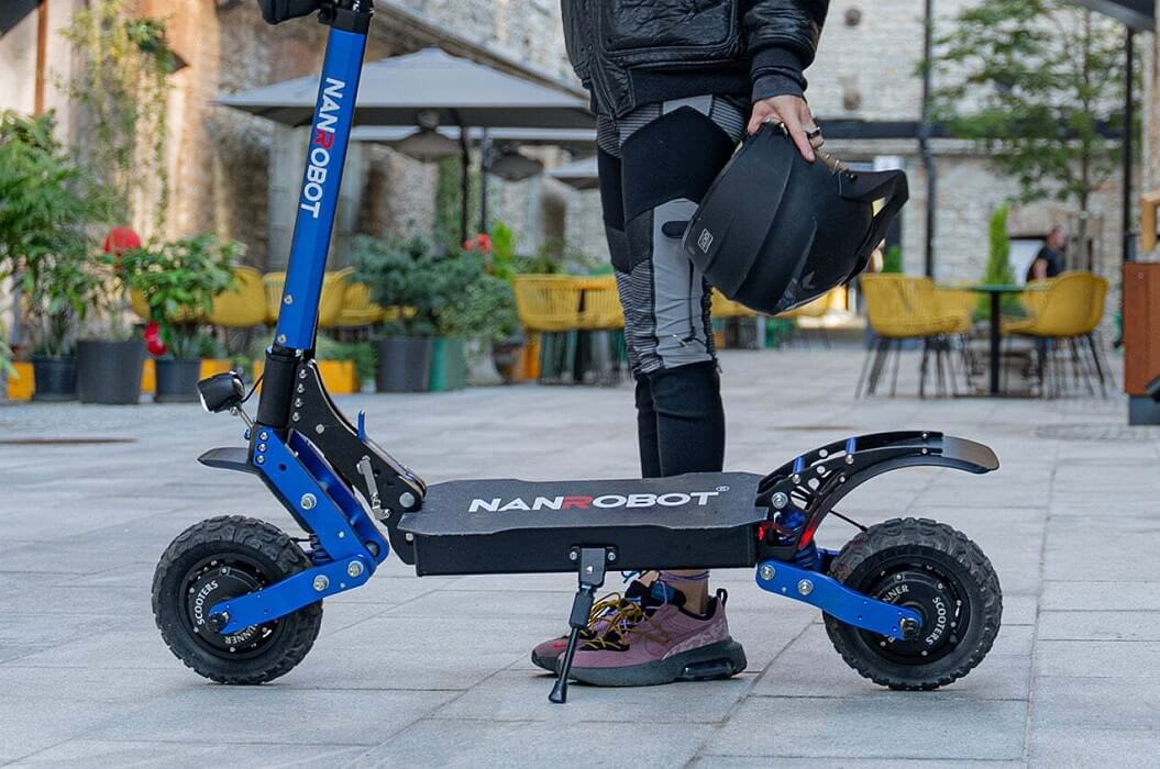 Nanrobot D4+ Electric Scooter Review | February 2024