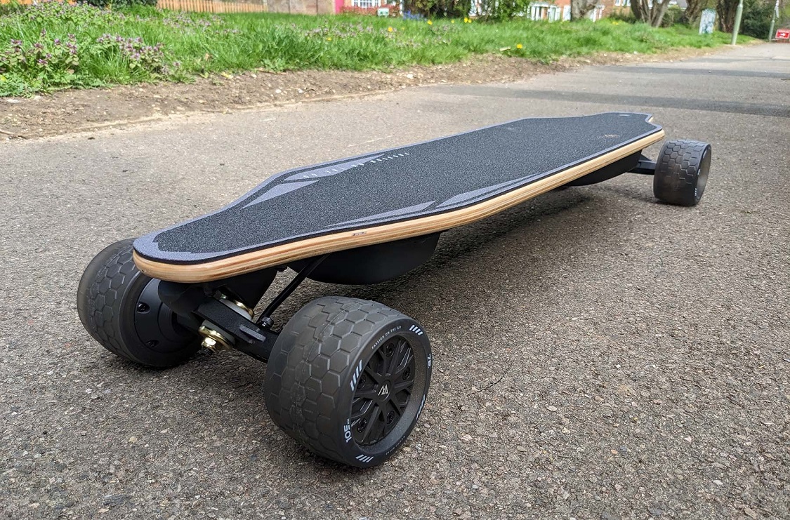 Top 10 Best Cheap Electric Skateboards Review — August 2023