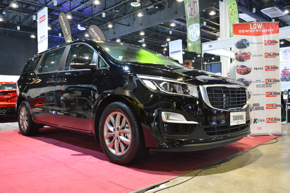 Popular SUVs With Sliding Doors (Sorted By Size) Motor & Wheels