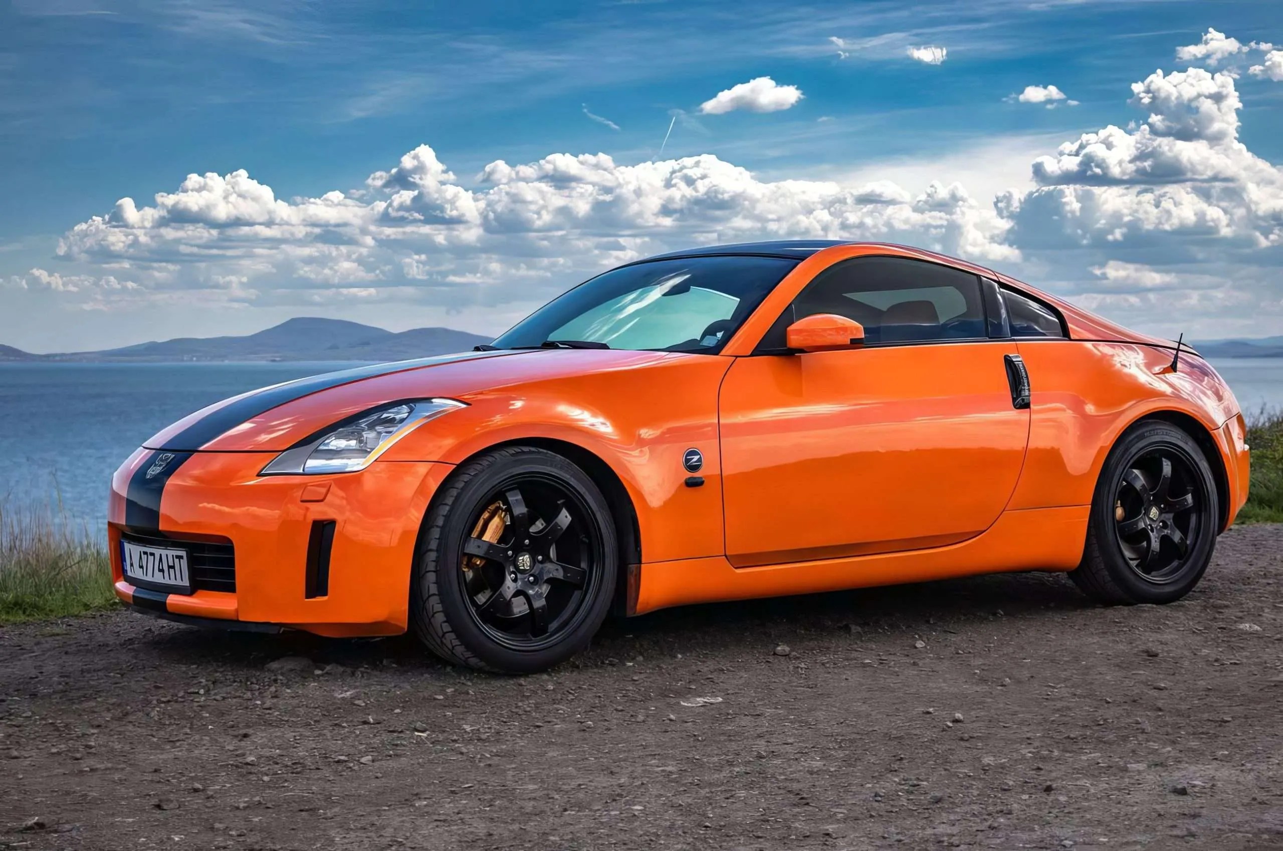 Nissan Cedric Japan's Executive Sedan Motorcar Data