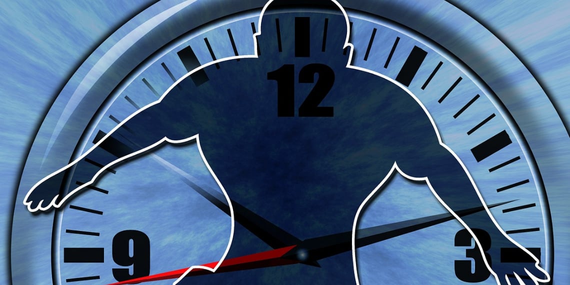 How to avoid headaches caused by motorcycle helmets?