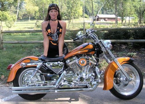 Women on Motorcycles Best Pictures from 20052006 1996 Harley