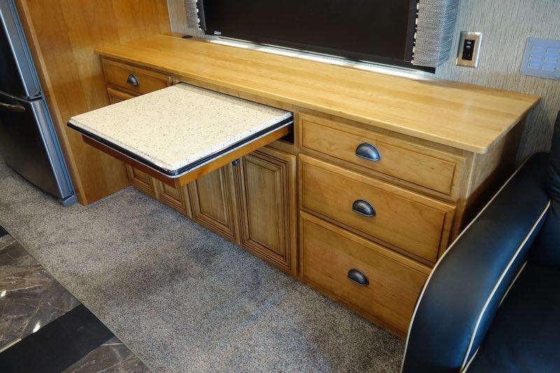 How to Create DIY RV Office Space + 5 Examples MotorhomeFAQs