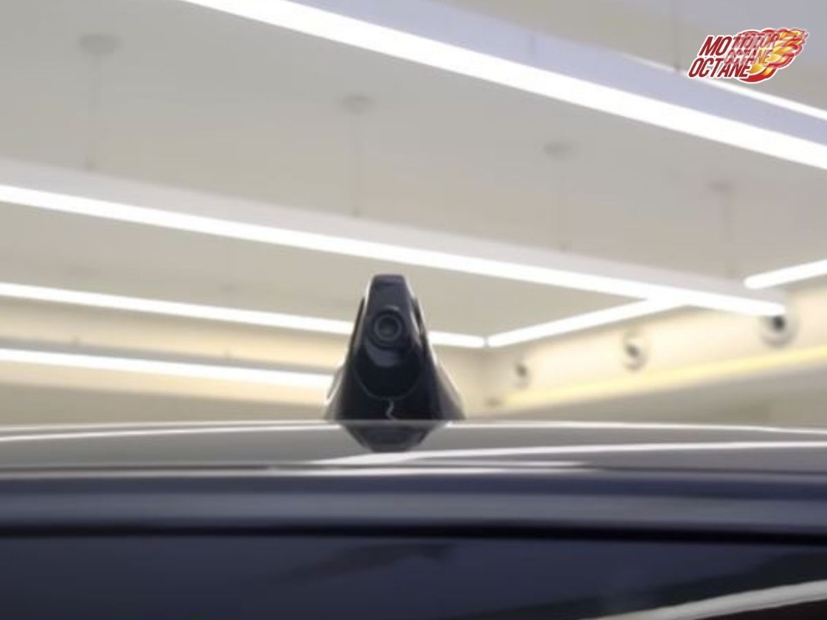 Smart rearview mirrors Better for safety? » MotorOctane