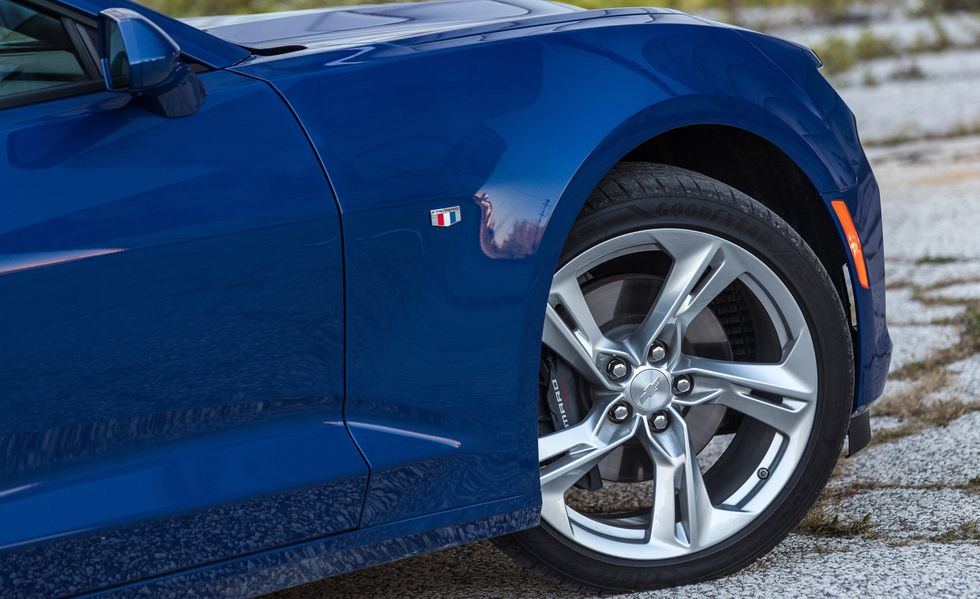 شيفروليه كمارو 2021 .. مراجعة كاملة سعر ومواصفات وميزات