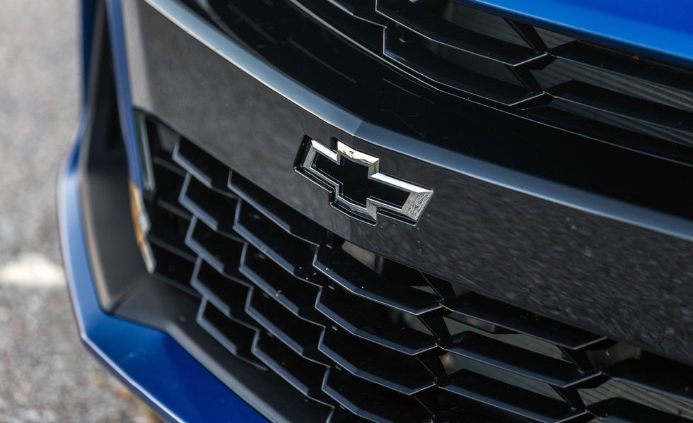 شيفروليه كمارو 2021 .. مراجعة كاملة سعر ومواصفات وميزات