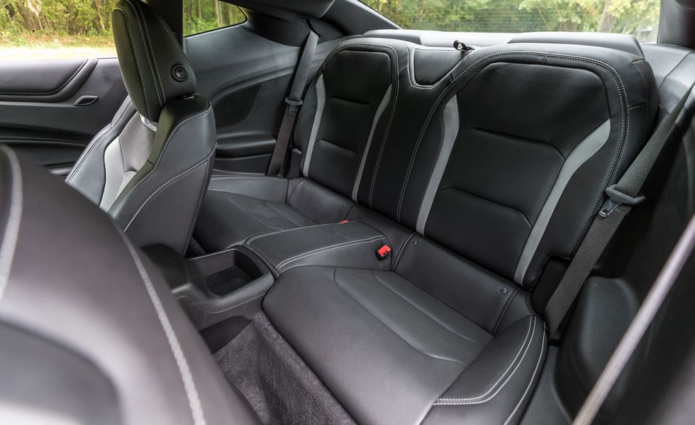 شيفروليه كمارو 2021 .. مراجعة كاملة سعر ومواصفات وميزات