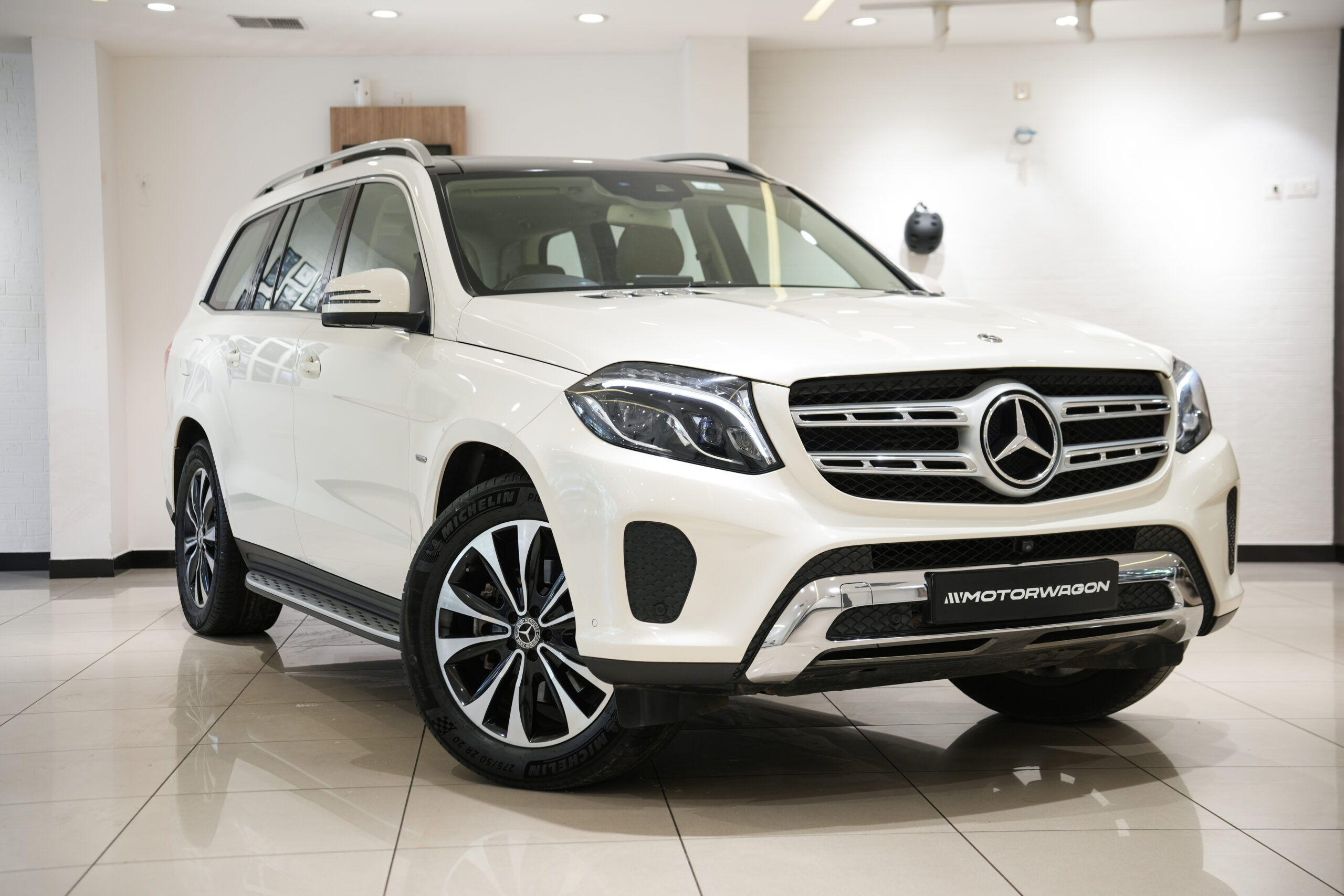 Motorwagon - South India's Luxury Pre-Owned Cars | Trust & Excellence