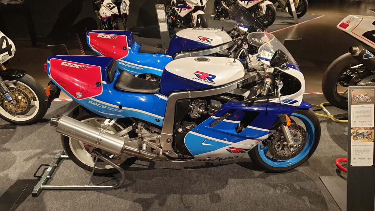Faszination Superbikes. Sonhos de corridas no museu 4 7 1 - MotoX