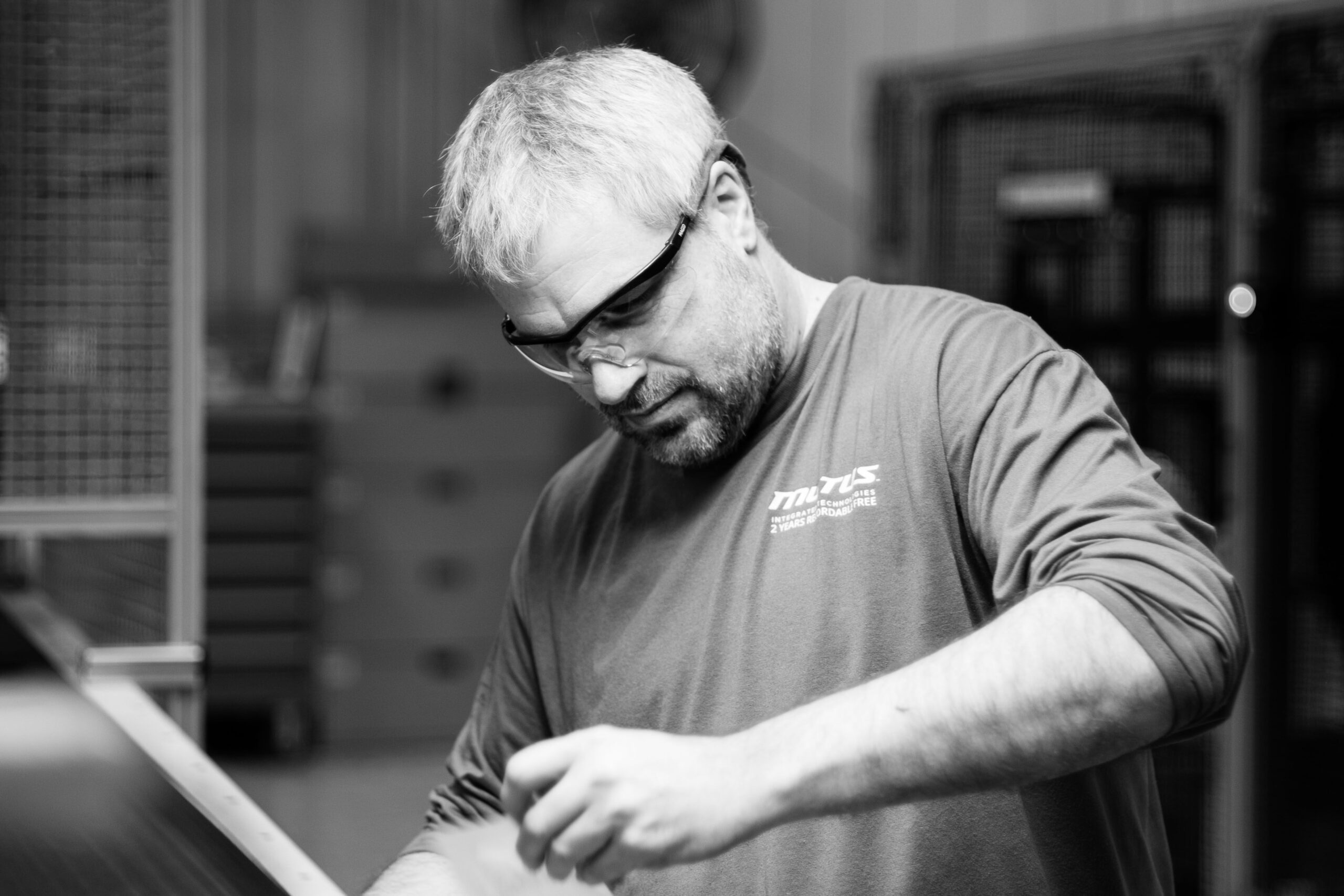 About Motus Integrated Technologies