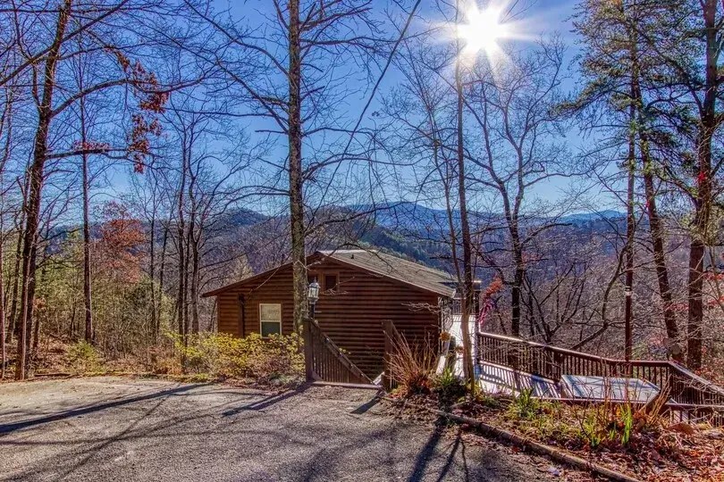 Bear Cove Breathtaking mountain views are sure to drop your jaw!