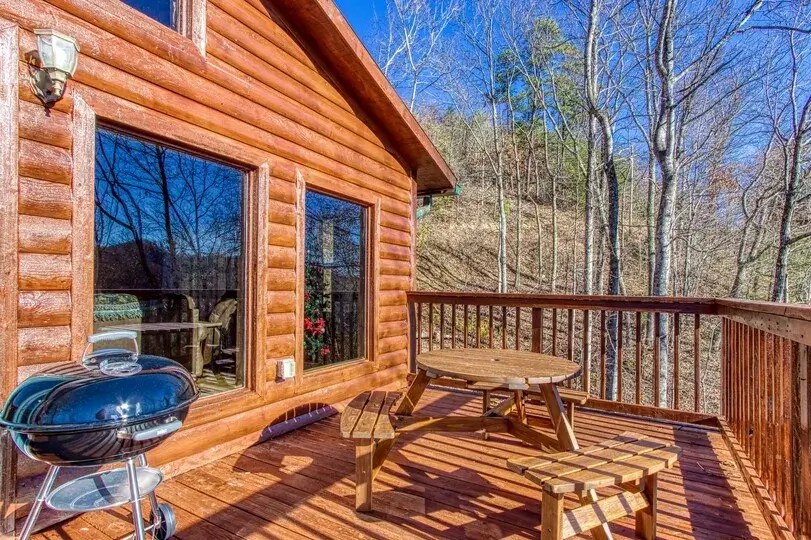 Bear Cove Breathtaking mountain views are sure to drop your jaw!