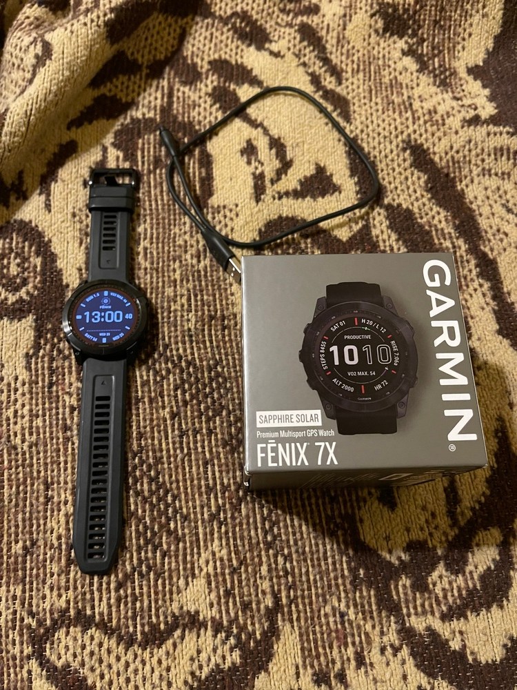 FS Black Diamond C4 3 5, Camalot Z4 BluePurple, Garmin Fenix 7X