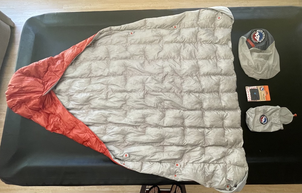 ** FS ** Big Agnes "Fussell" Ultralight Down Quilt, 850 fillpower, 17 oz.