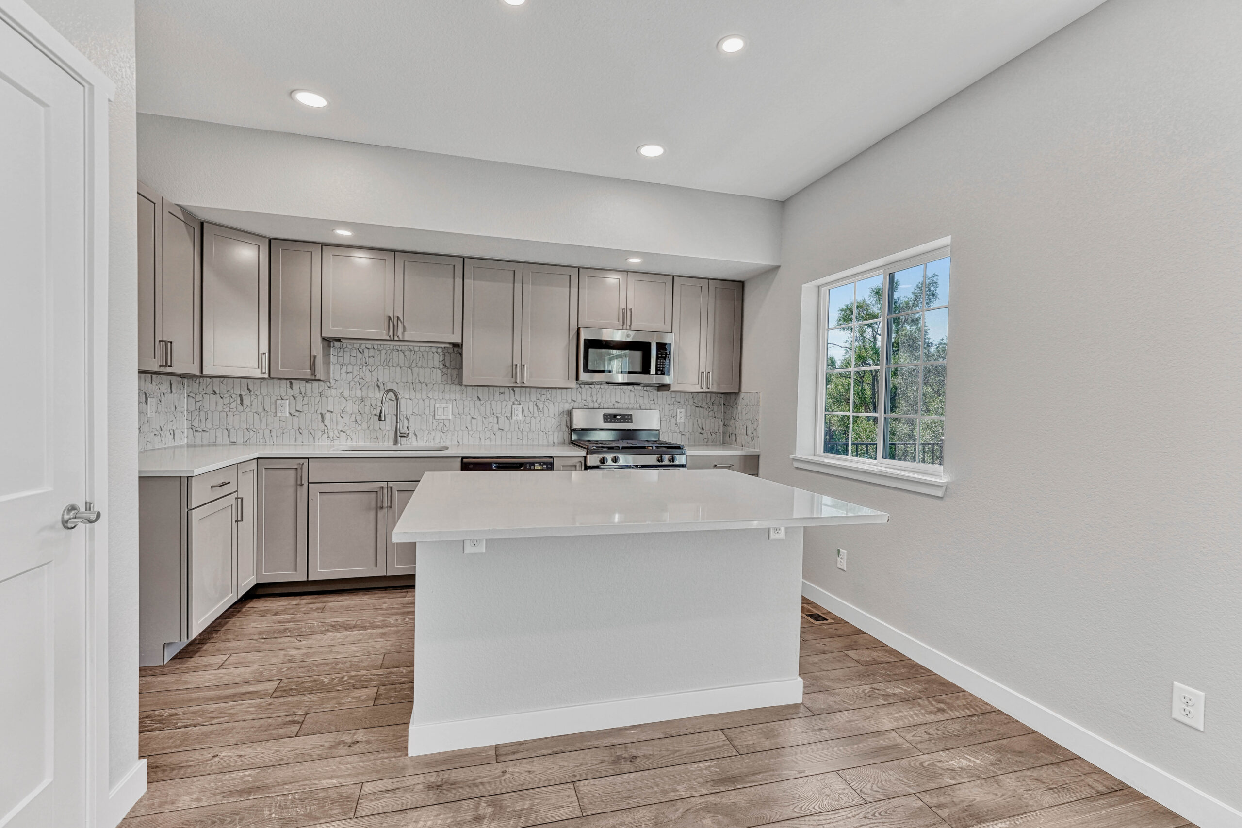 860 Promontory Rock Grove Mountain Property Builders