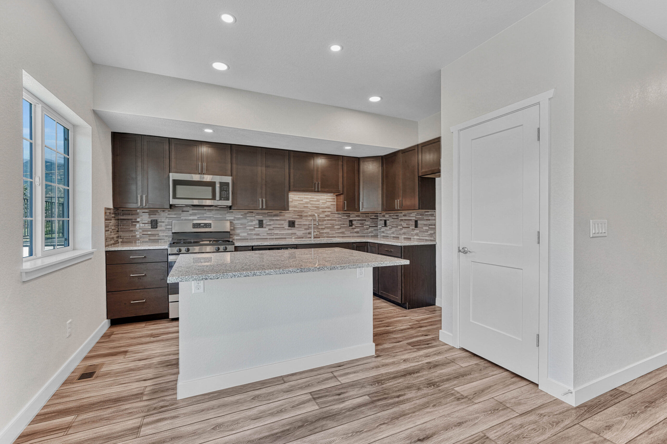 870 Promontory Rock Grove Mountain Property Builders