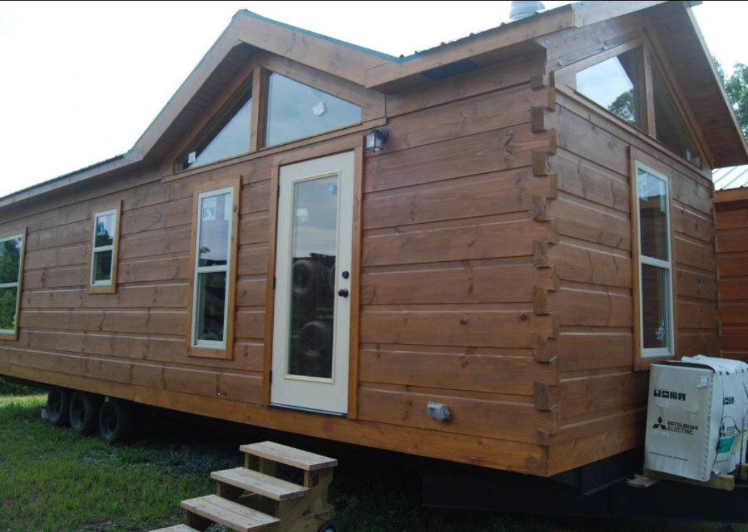 36' x 12' Hudson Modular Log Cabin 59,900 **SOLD** (ID 130