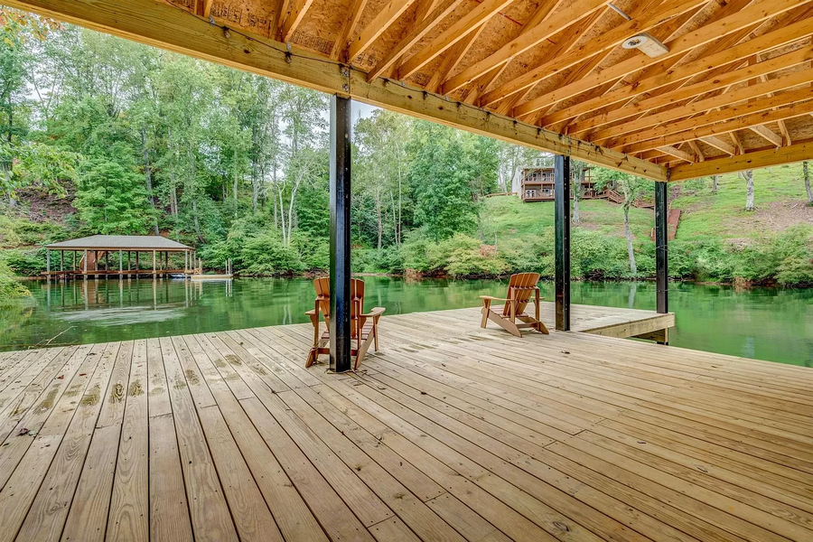 The Watersong Mountain Retreat Living