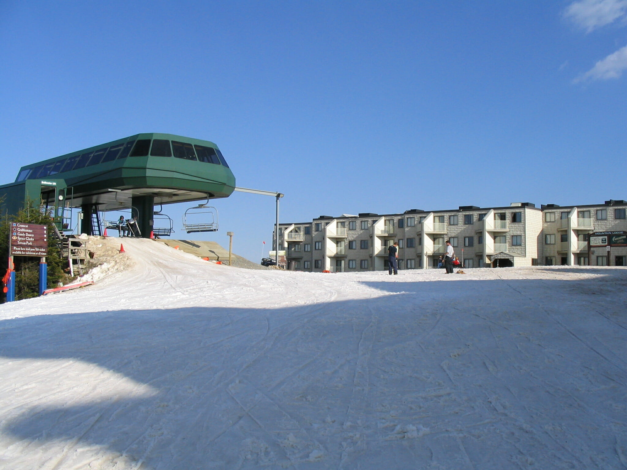 Snowshoe 5 Mountaintop Condos