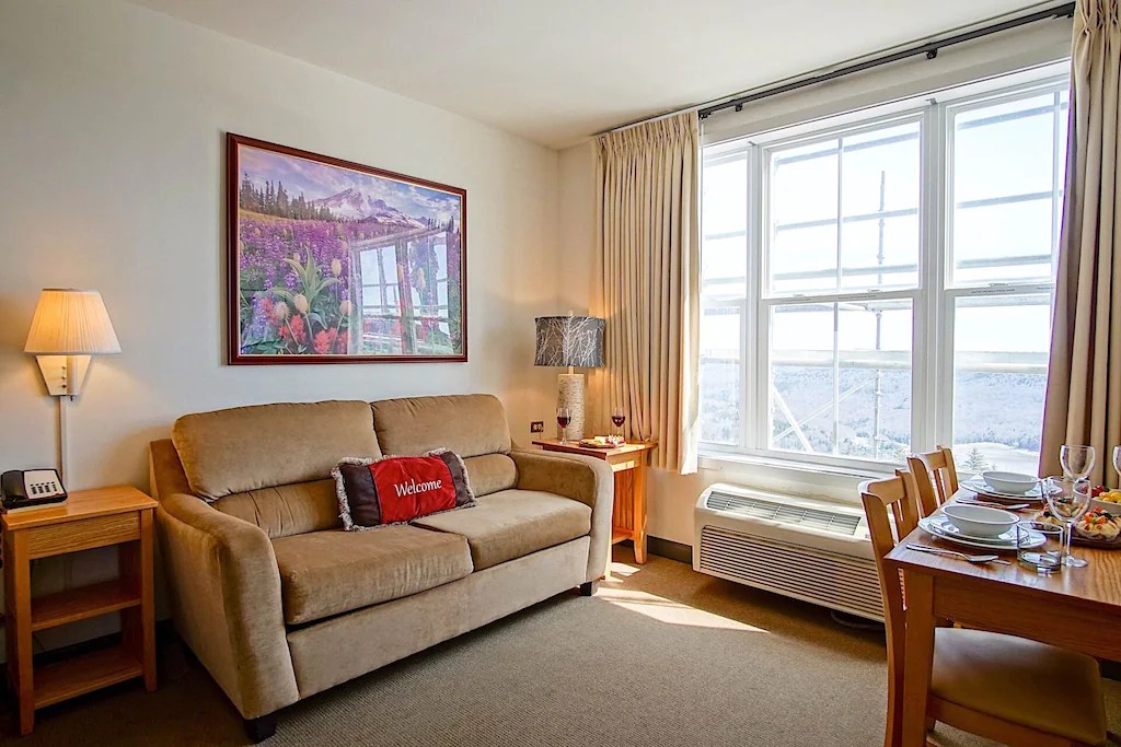 Snowshoe Expedition Station Mountaintop Condos