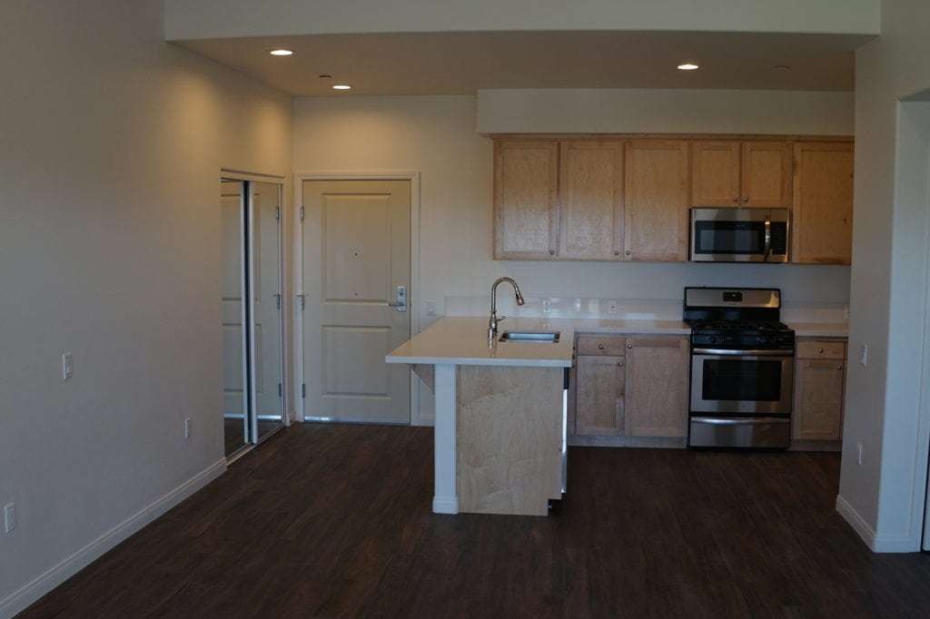 Apartments for Active Seniors, Simi Valley, CA