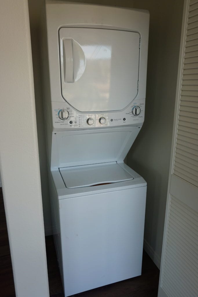 Apartments for Active Seniors, Simi Valley, CA