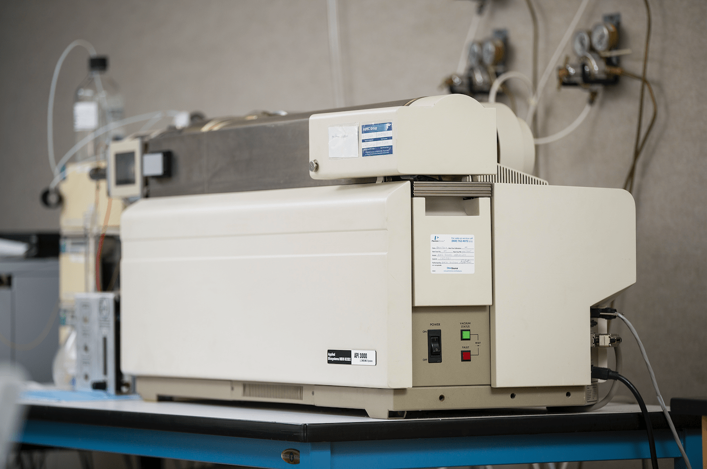 Montreat College receives mass spectrometer from Sanesco Mountain Xpress