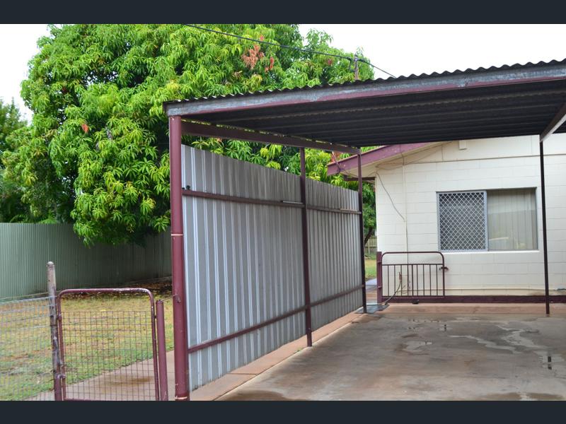 2 Bedroom Unit Located in Rebecca Street Mount Isa Property