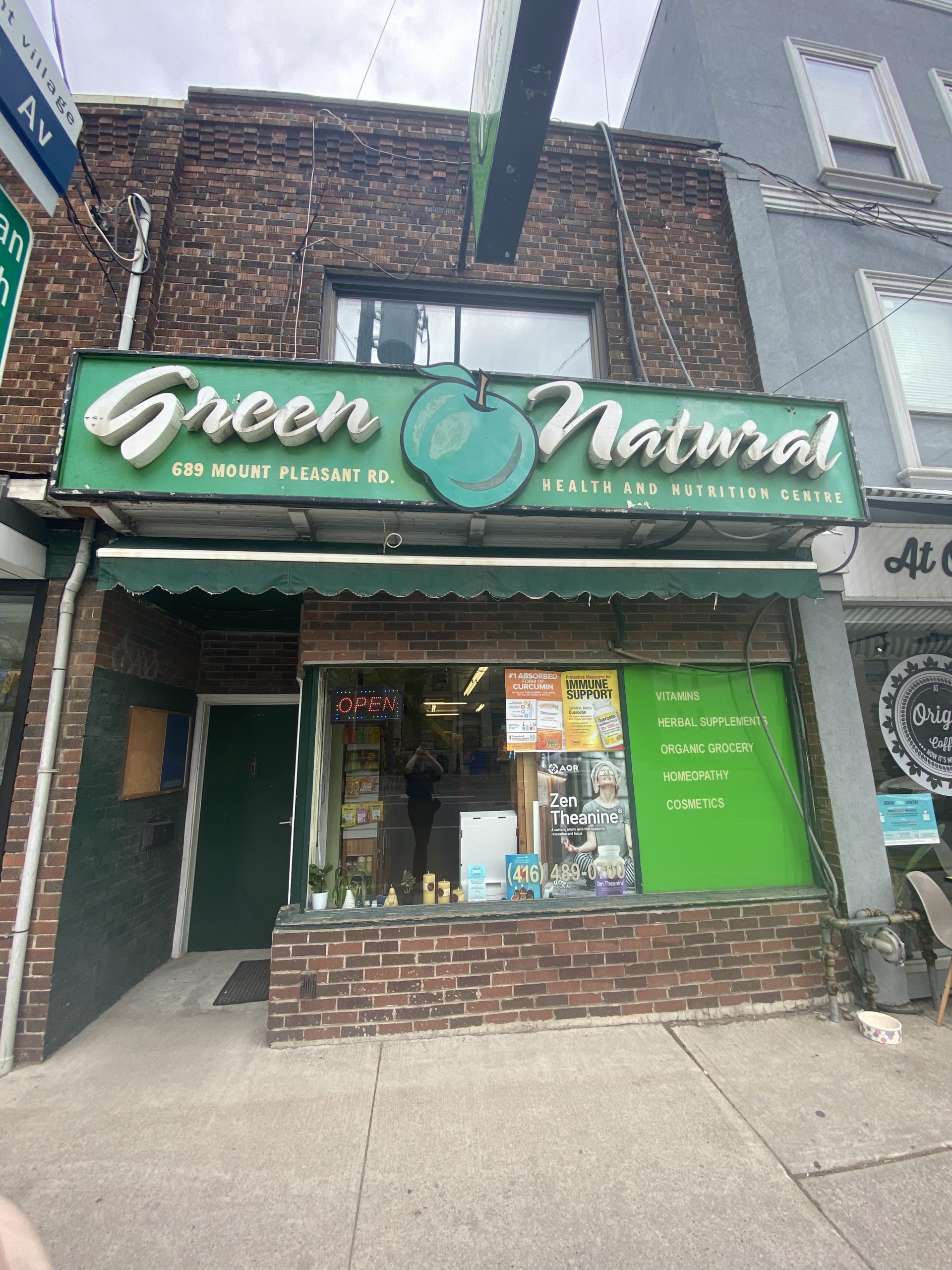 Green Natural Centre Mount Pleasant Village