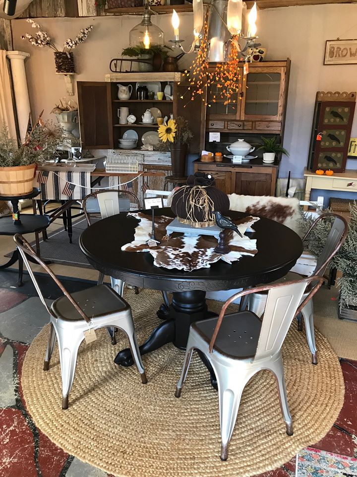 DayTrip Mount Victory Shops Mount Victory, The Friendly Town est. 1851