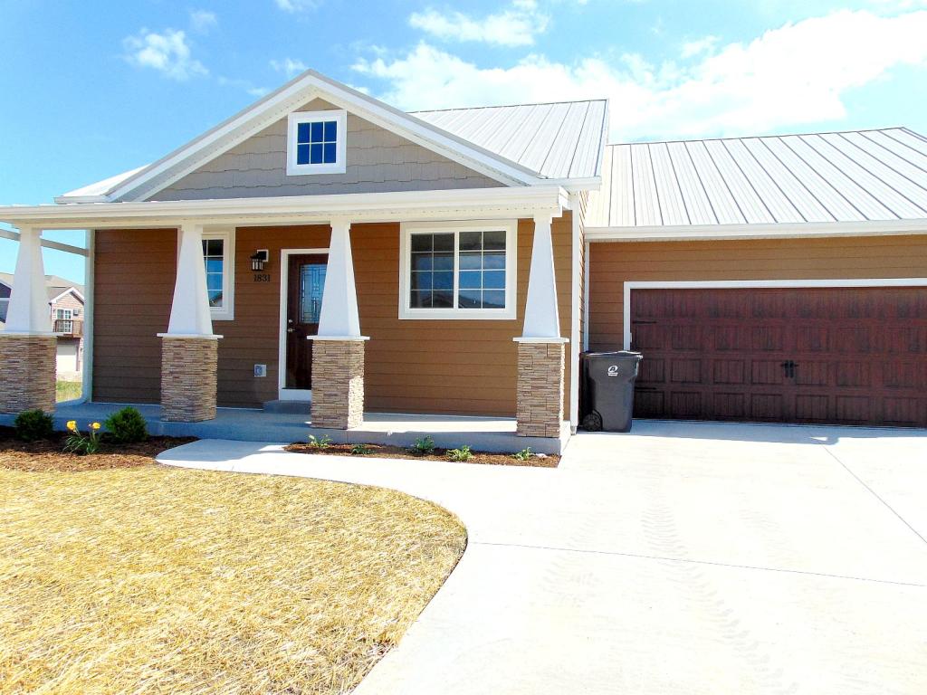 Port Washington Real Estate Find a Port Washington Realtor Bob Arnold