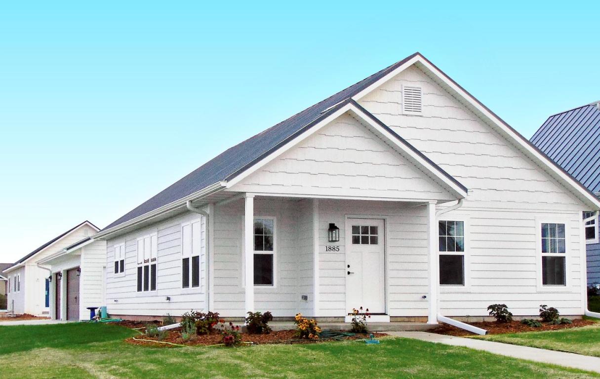 Port Washington Real Estate Find a Port Washington Realtor Bob Arnold