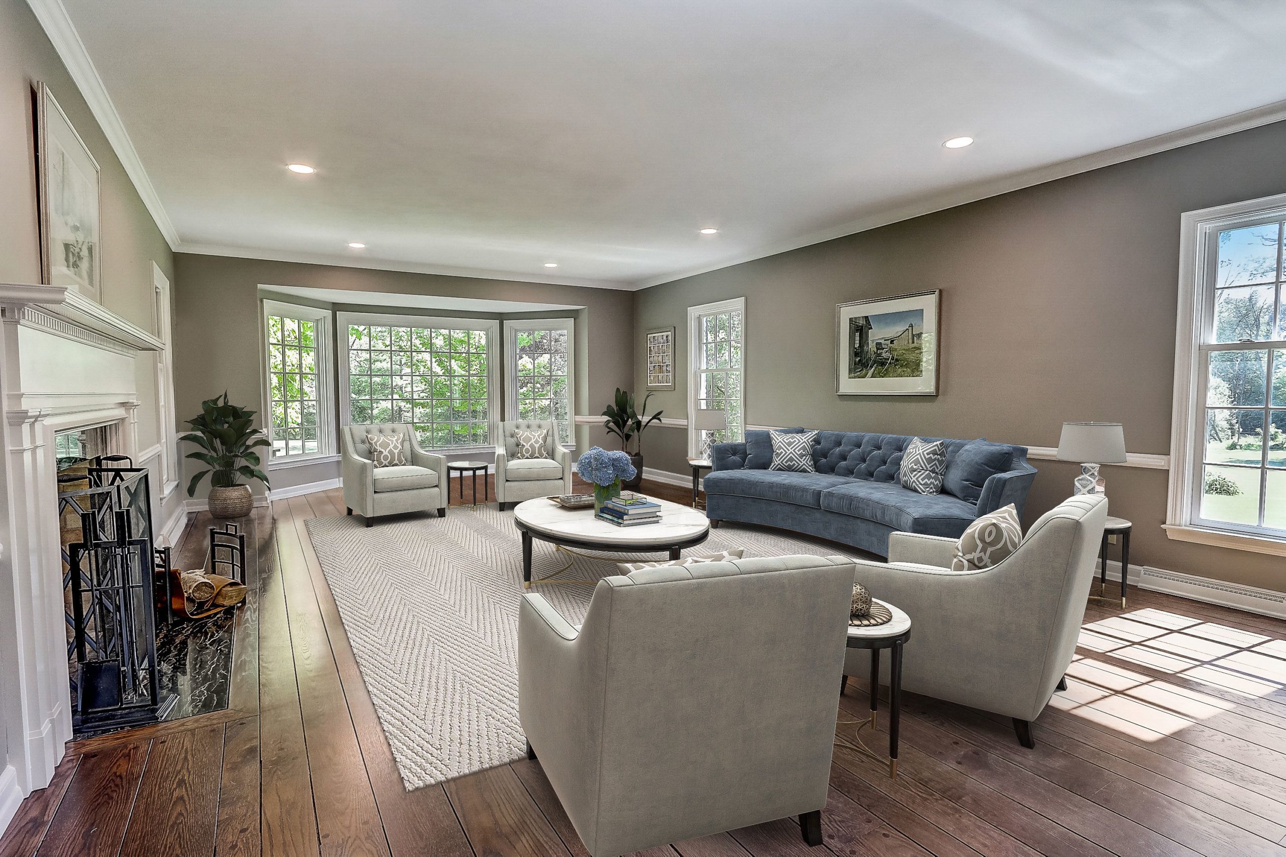 9125 N Upper River Road, River Hills WI Move 2 Milwaukee