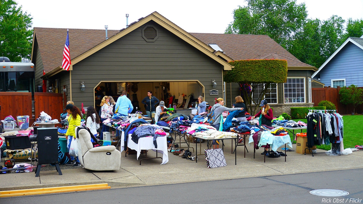 How to Sell Everything You Own and Move MoveAdvisor